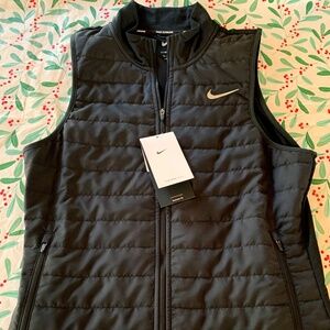 Nike Women's Therma-FIT Essential Running Vest